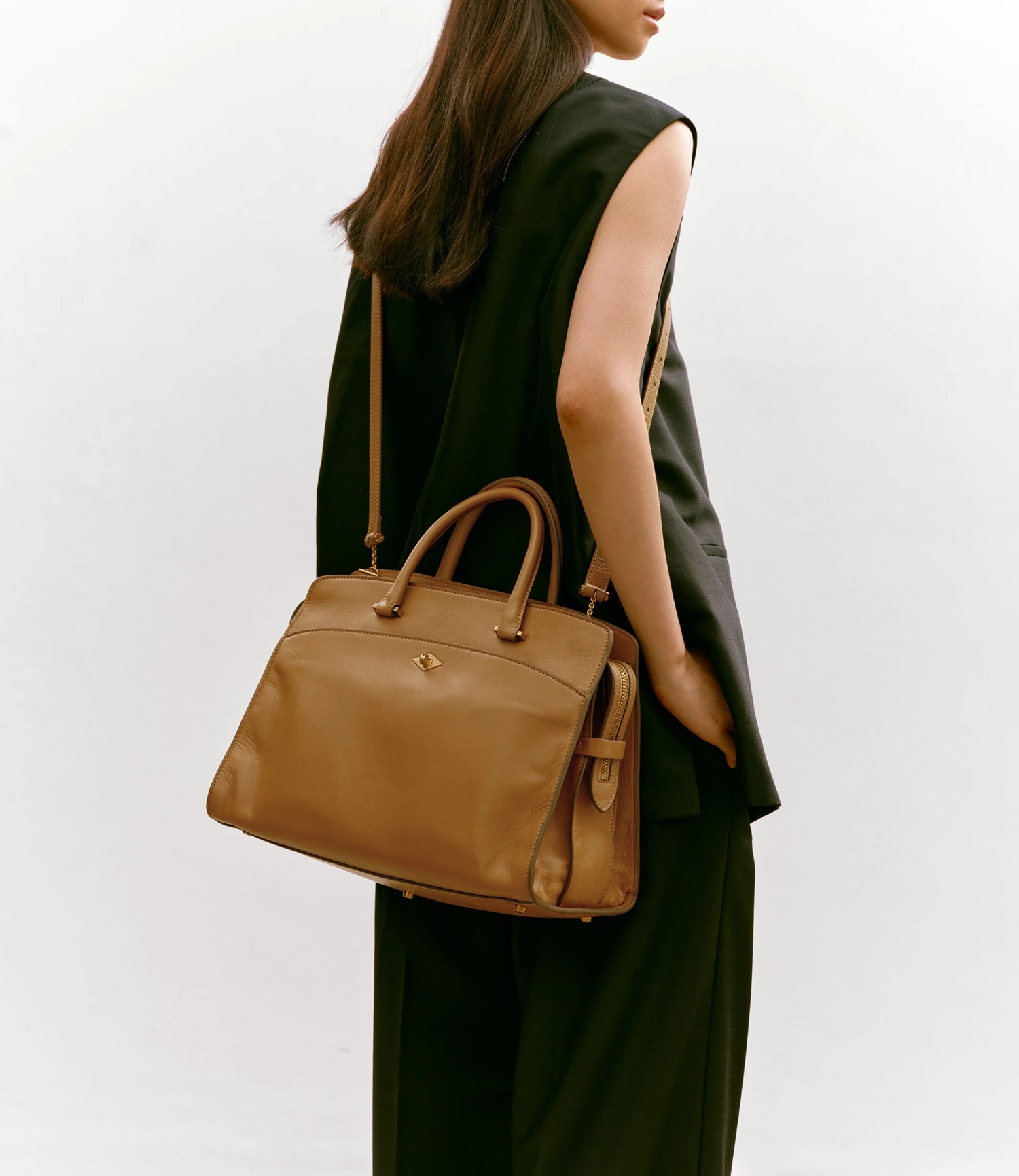 Private Eye Buttery Nappa Caramel 5 Private Eye Buttery Nappa Caramel - Image 5