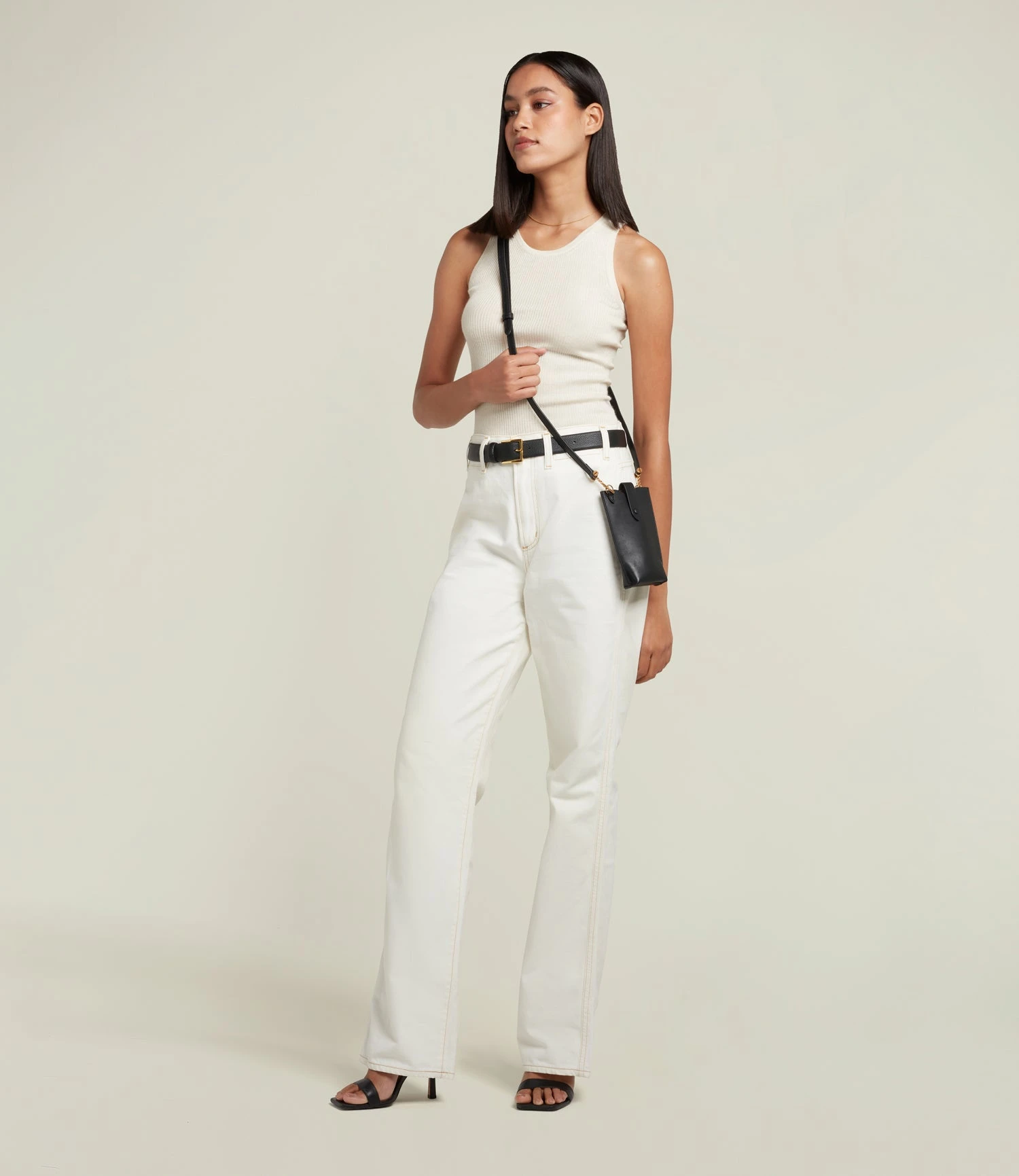 Minimalist Atelier Calfskin Black 4 Minimalist Atelier Calfskin Black - Image 4